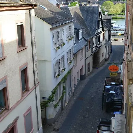 Apartamento Bg Living & Hosting - Stilvolles Jugendstilhaus Am Marktplatz - Top-lage Im Zentrum Traben-Trarbach