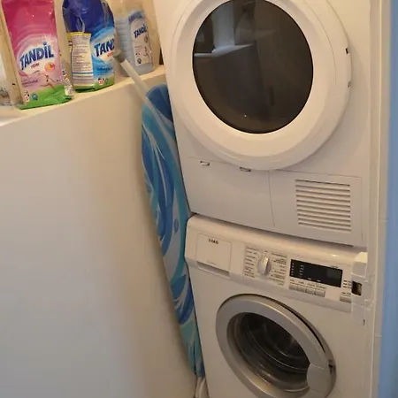 Bg Living & Hosting - Stilvolles Jugendstilhaus Am Marktplatz - Top-lage Im Zentrum