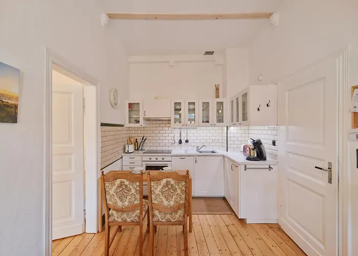 Apartamento Bg Living & Hosting - Stilvolles Jugendstilhaus Am Marktplatz - Top-lage Im Zentrum *